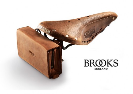 Велосипедная подседельная сумочка Brooks D-Shaped Tool Bag