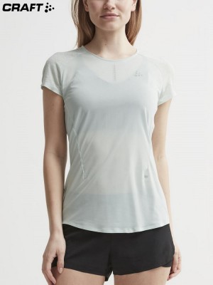 Женская футболка для бега Craft Nanoweight Tee 1907000-602000